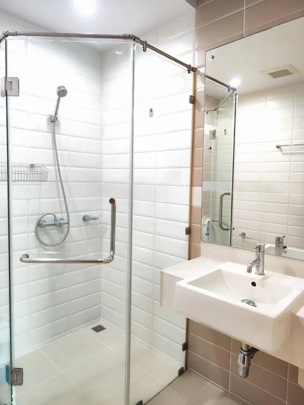 Property photos for Circle Condominium