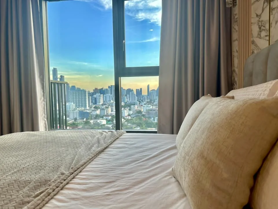 Property photos for The Base Phetchaburi-thonglor