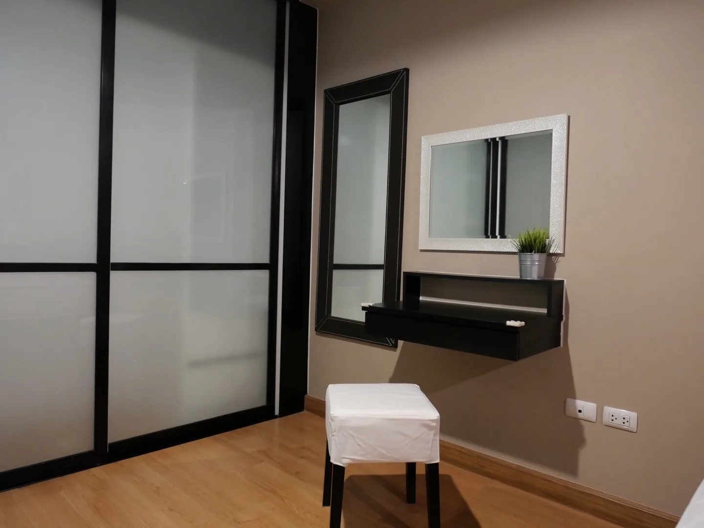 Property photos for Supalai Park Ekkamai - Thonglor