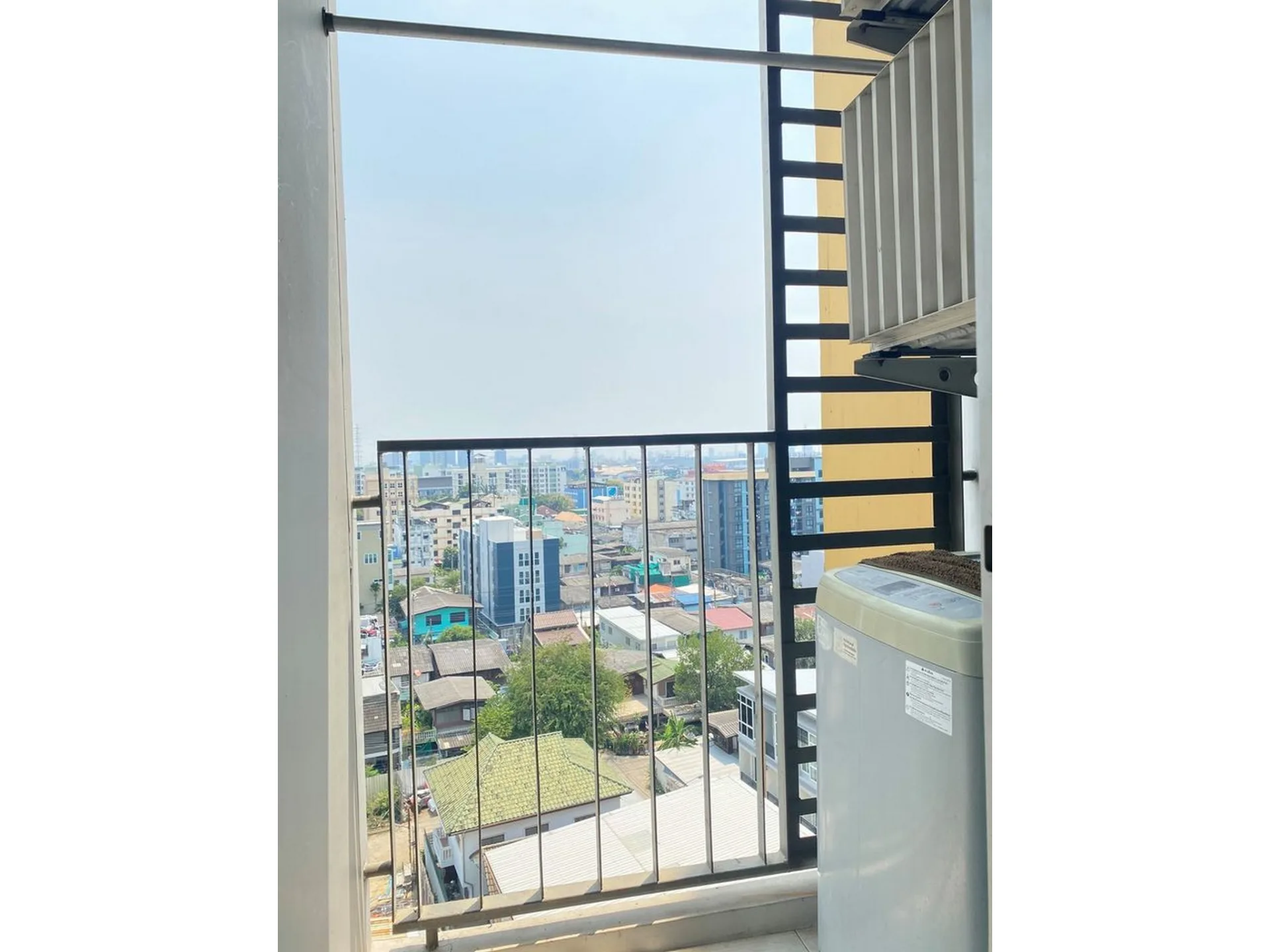 Property photos for U Delight @ Huay Kwang Station