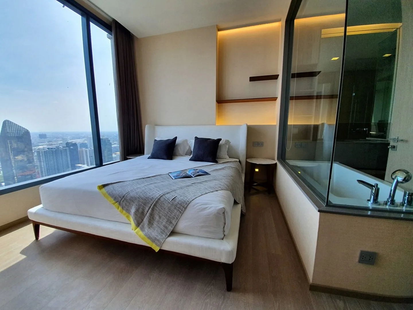Property photos for The Esse Asoke