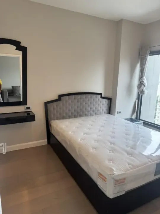 Property photos for The Crest Sukhumvit 34