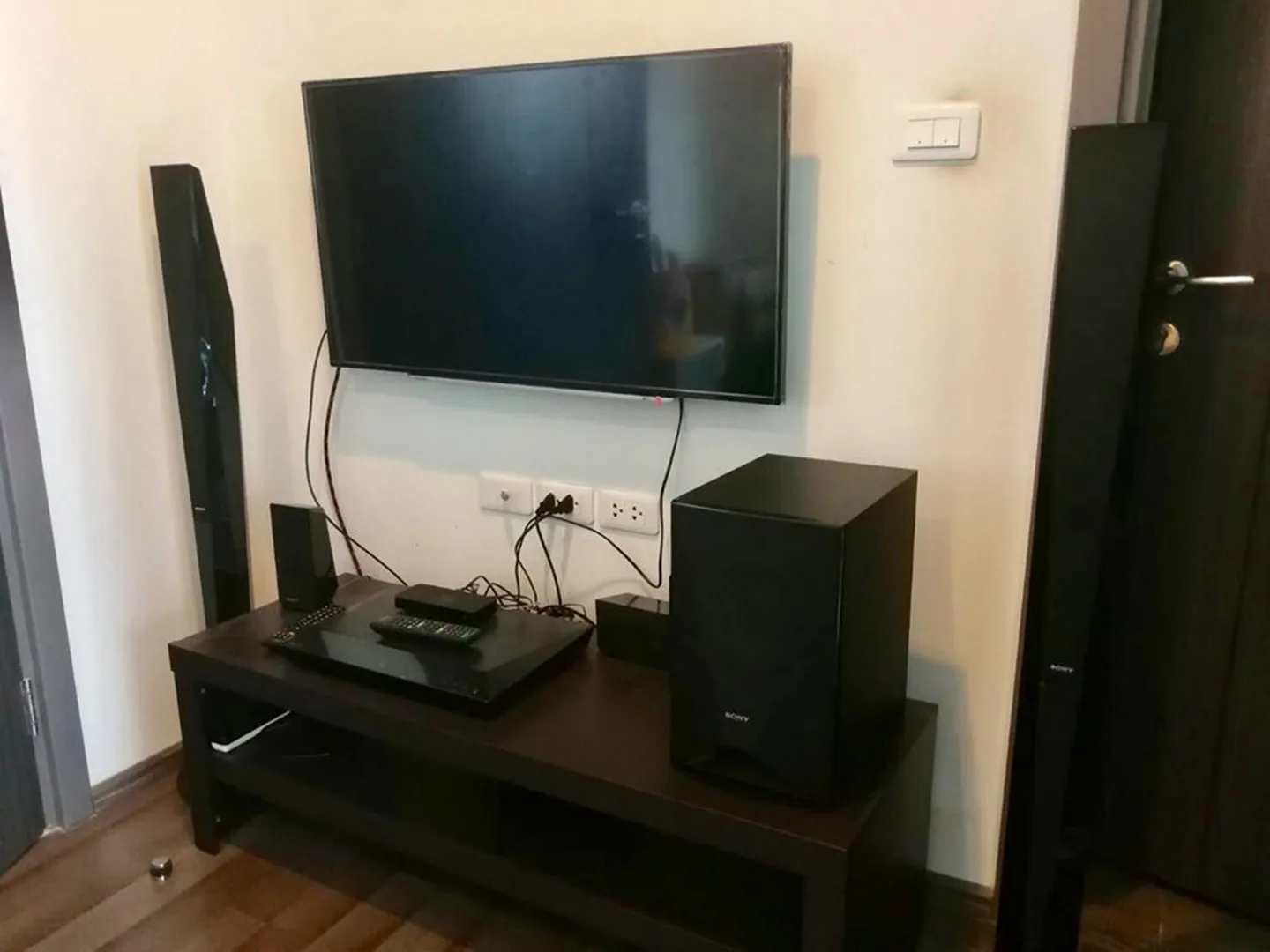 Property photos for The Base Park East Sukhumvit 77