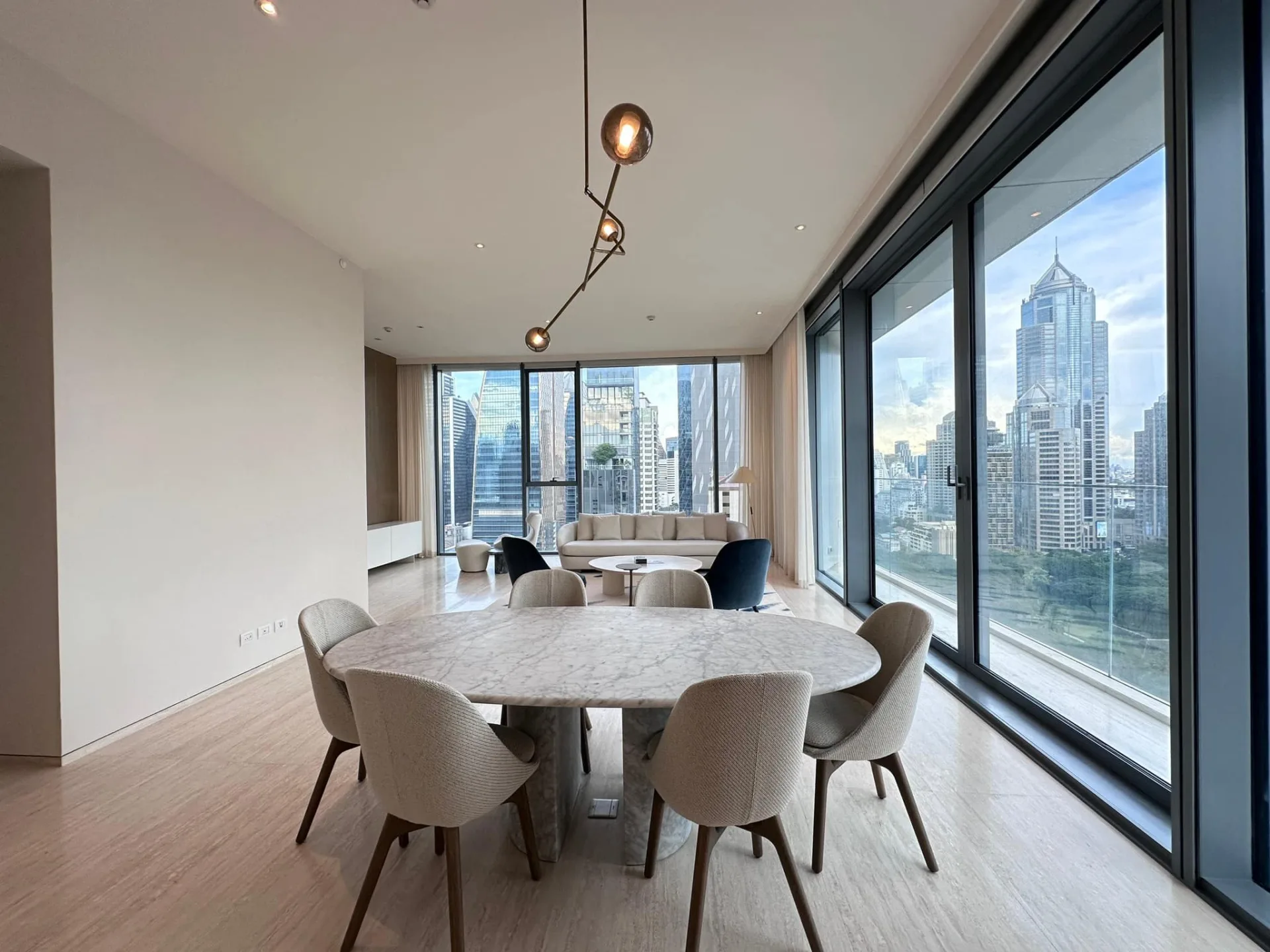 Property photos for Scope Langsuan