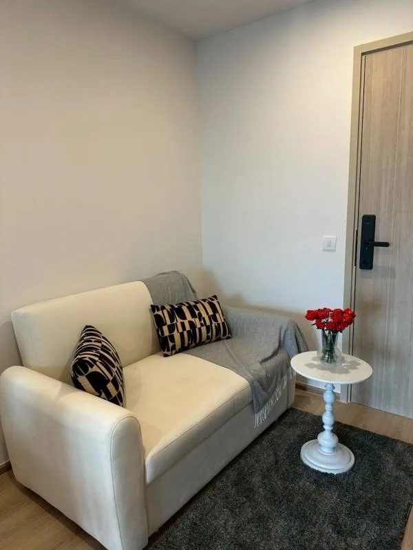 Property photos for Life Rama 4 - Asoke