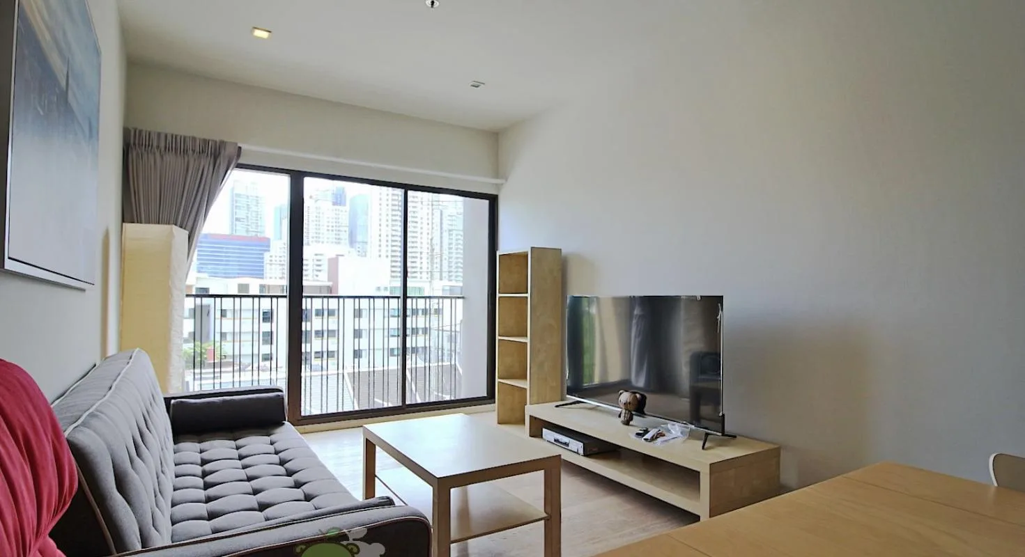 Property photos for Noble Refine