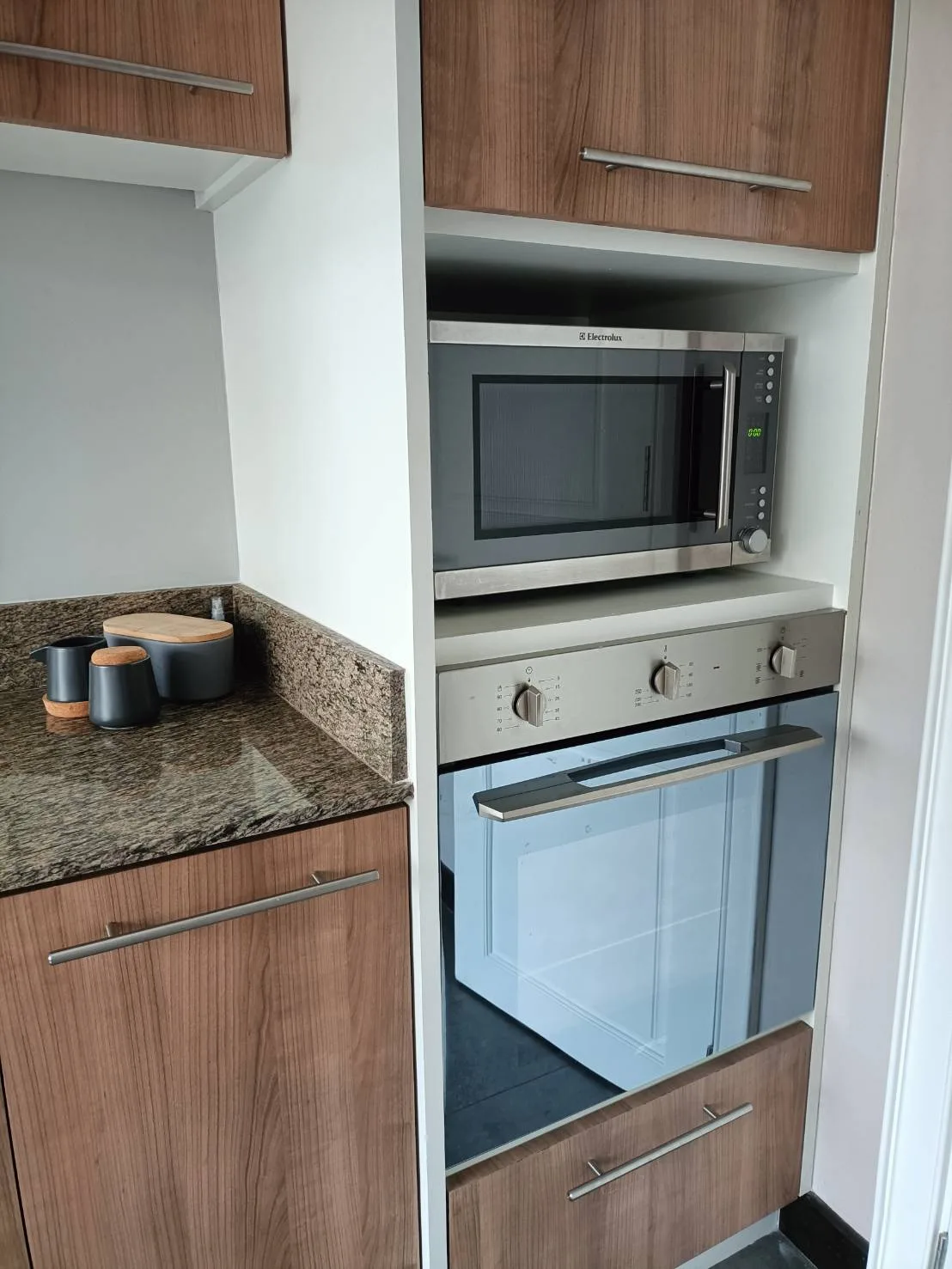 Property photos for Monet House Apartment