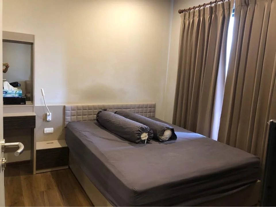 Property photos for Onyx Phaholyothin