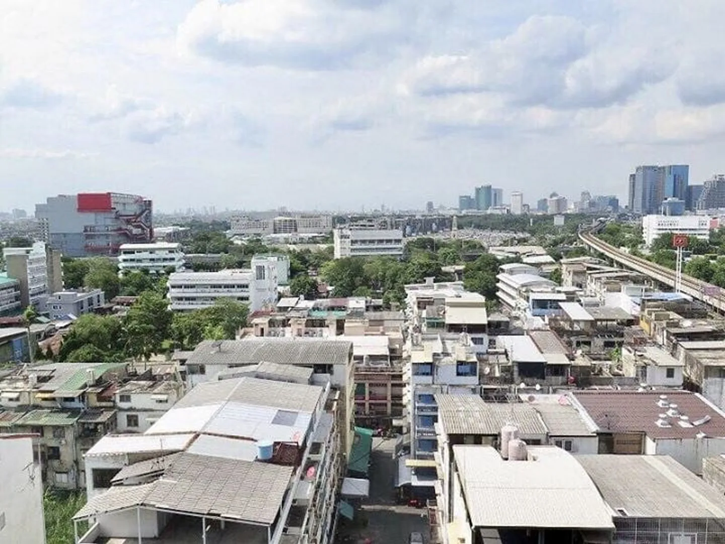 Property photos for The Editor Saphan Khwai