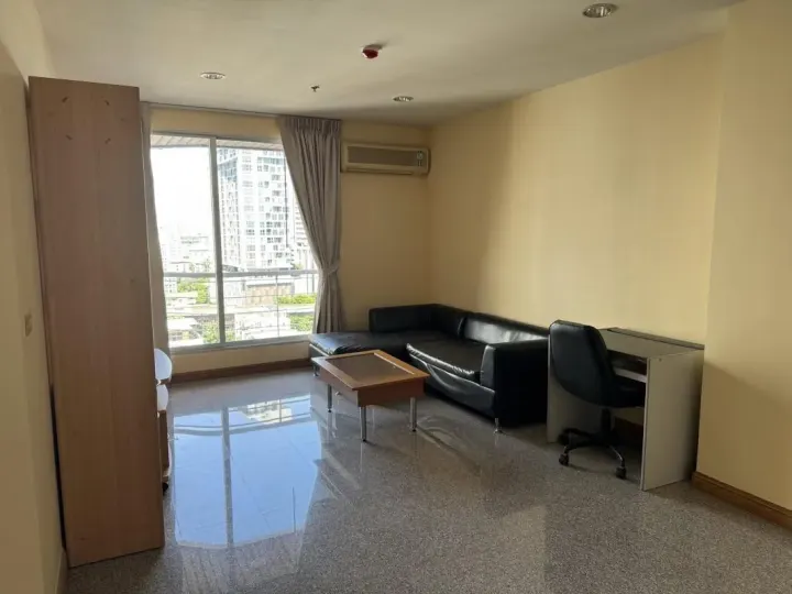 Property photos for Pathumwan Resort