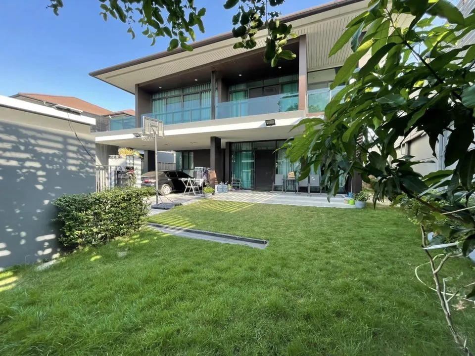 Property photos for Setthasiri Krungthep Kreetha 2