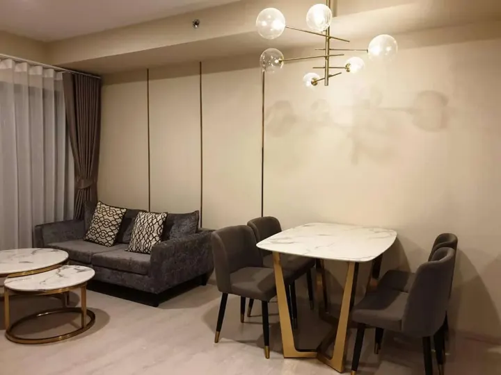 Property photos for Knightsbridge Phaholyothin - Interchange
