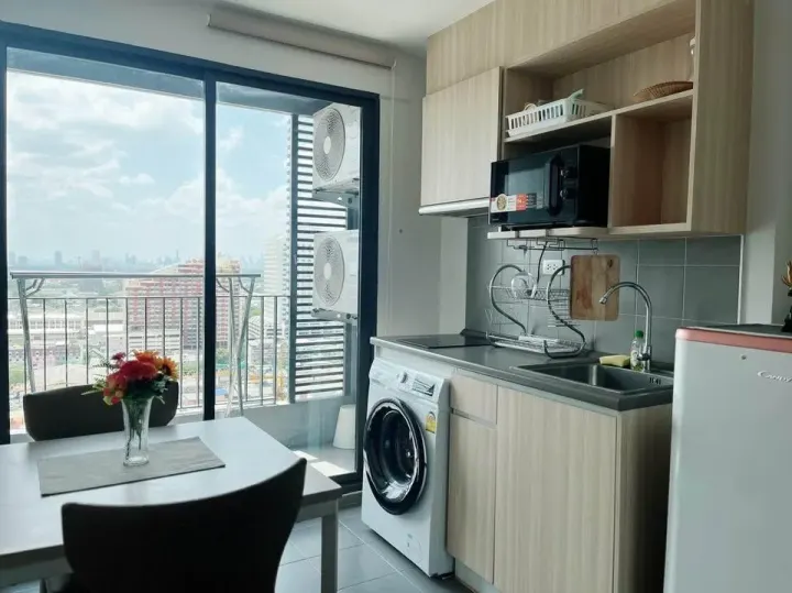 Property photos for IDEO O2