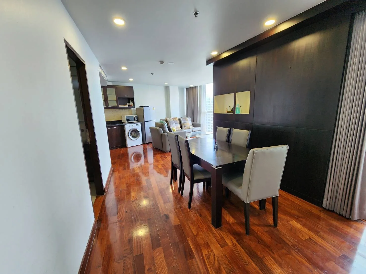 Property photos for Urbana Langsuan