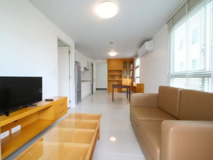 Property photos for The Clover Thonglor