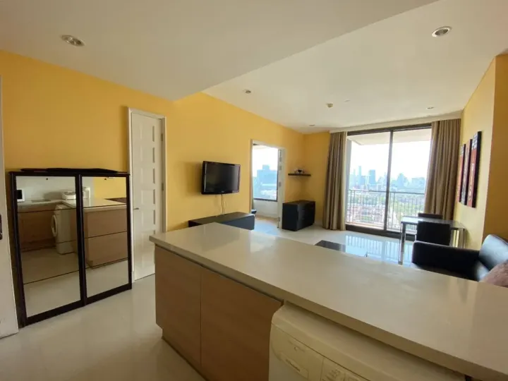 Property photos for Aguston Sukhumvit 22