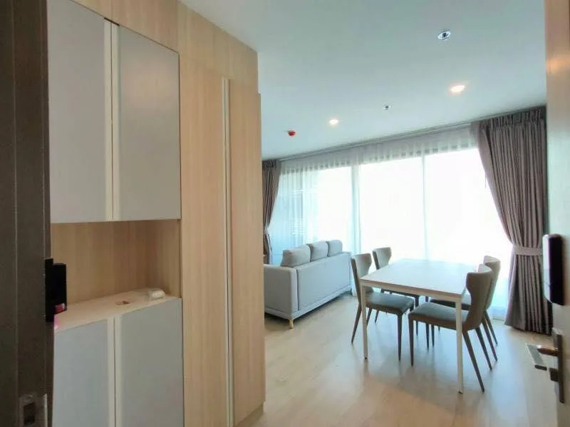 Property photos for IDEO O2
