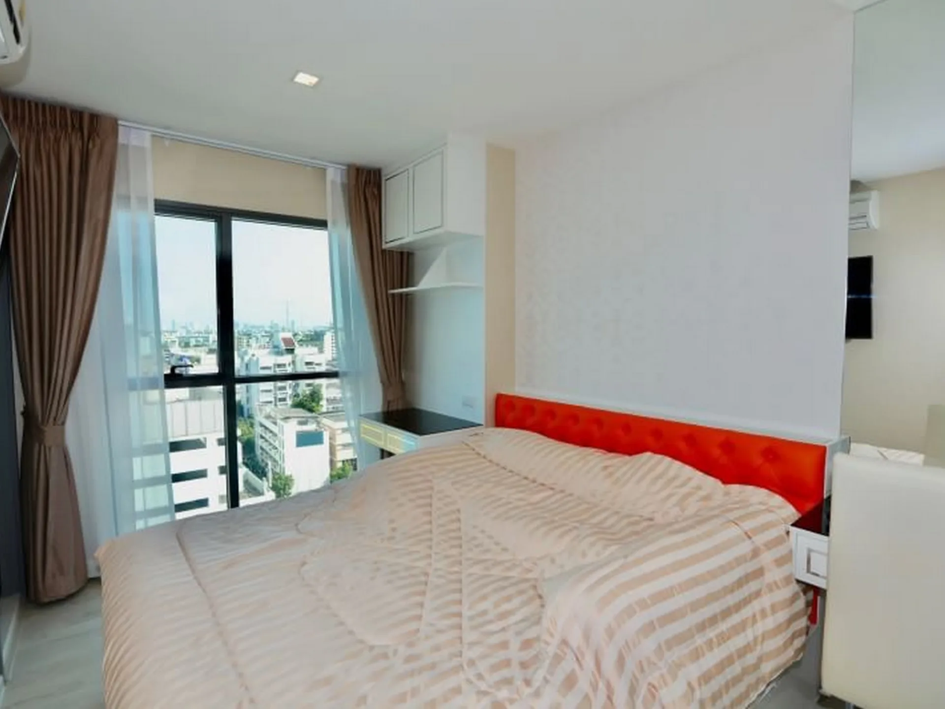 Property photos for Rhythm Rangnam