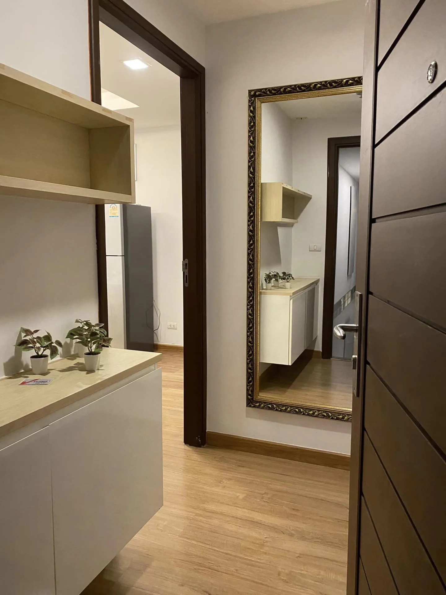 Property photos for Thru Thonglor