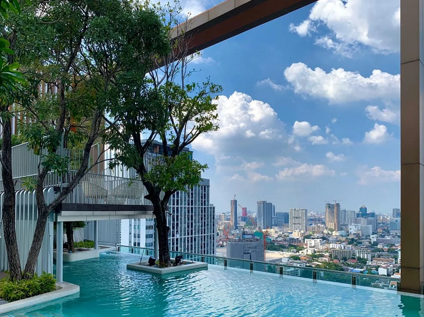 Property photos for Whizdom Avenue Ratchada - Ladprao