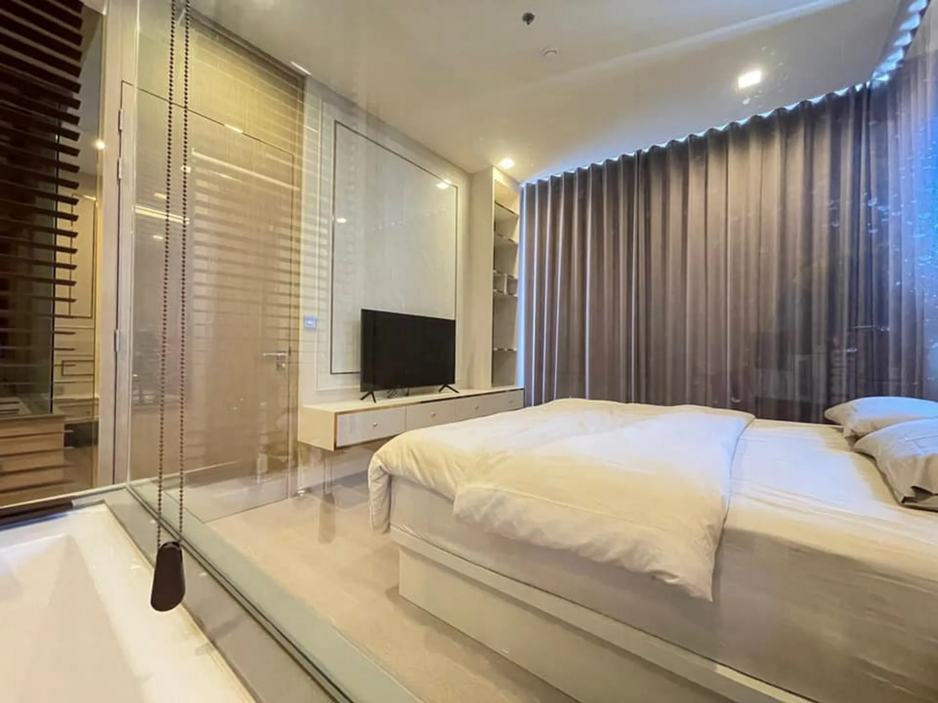 Property photos for The Esse Asoke