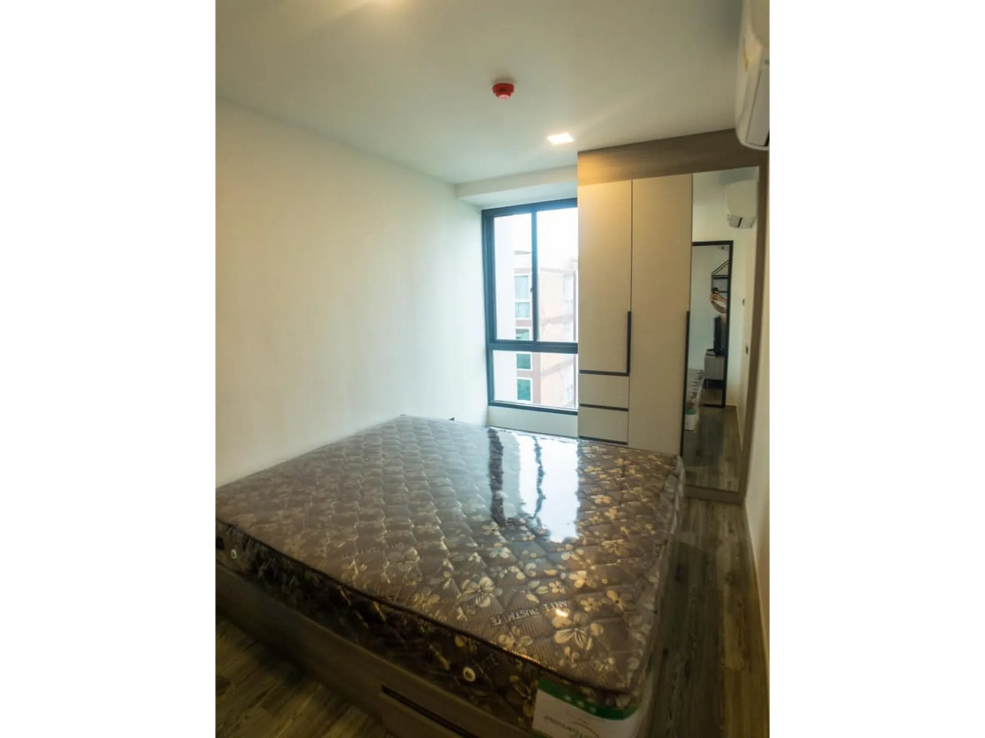 Property photos for Na Veera Phahol - Ari