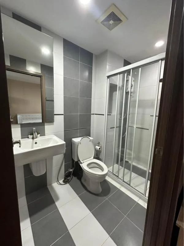 Property photos for The Base Sukhumvit 77