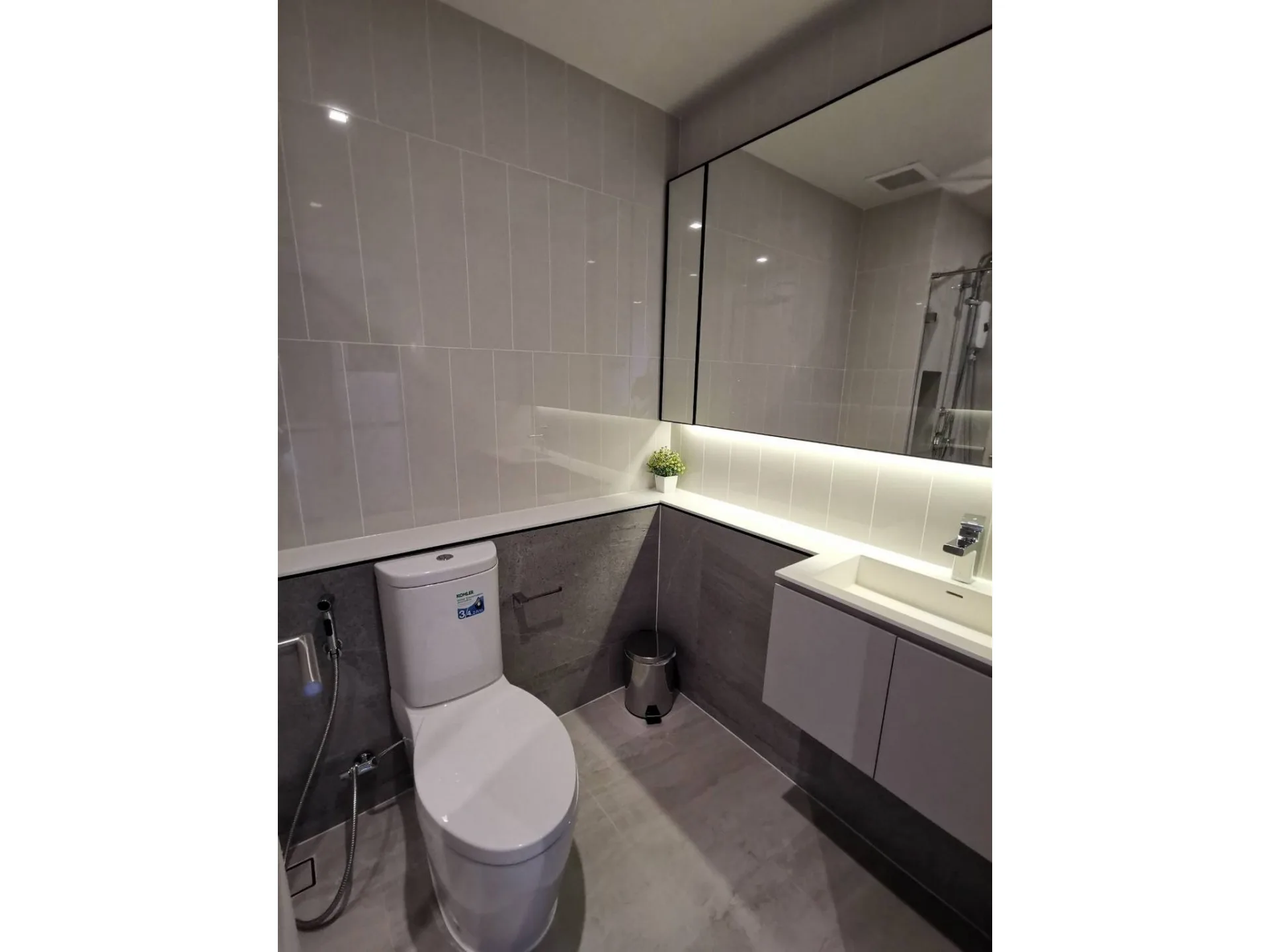 Property photos for The Reserve Phahol - Pradipat