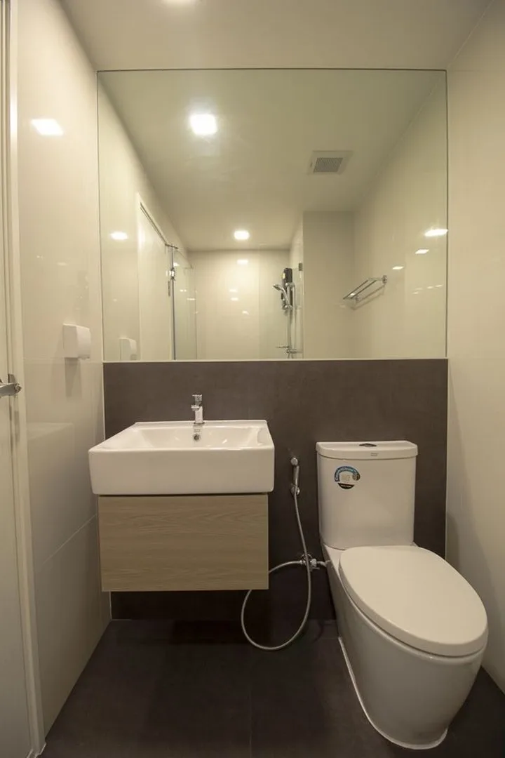 Property photos for Chambers On - nut Station