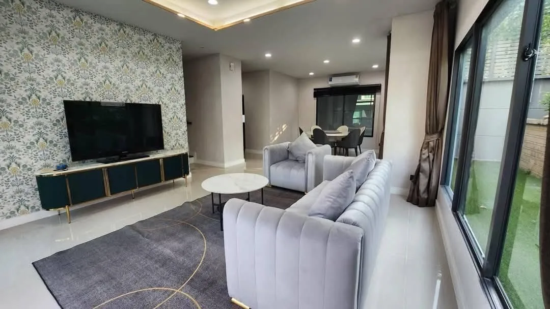 Property photos for Setthasiri Krungthep Kreetha 1