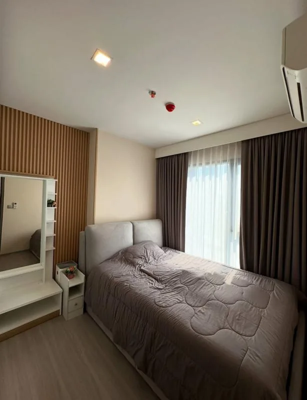 Property photos for Life Asoke Hype