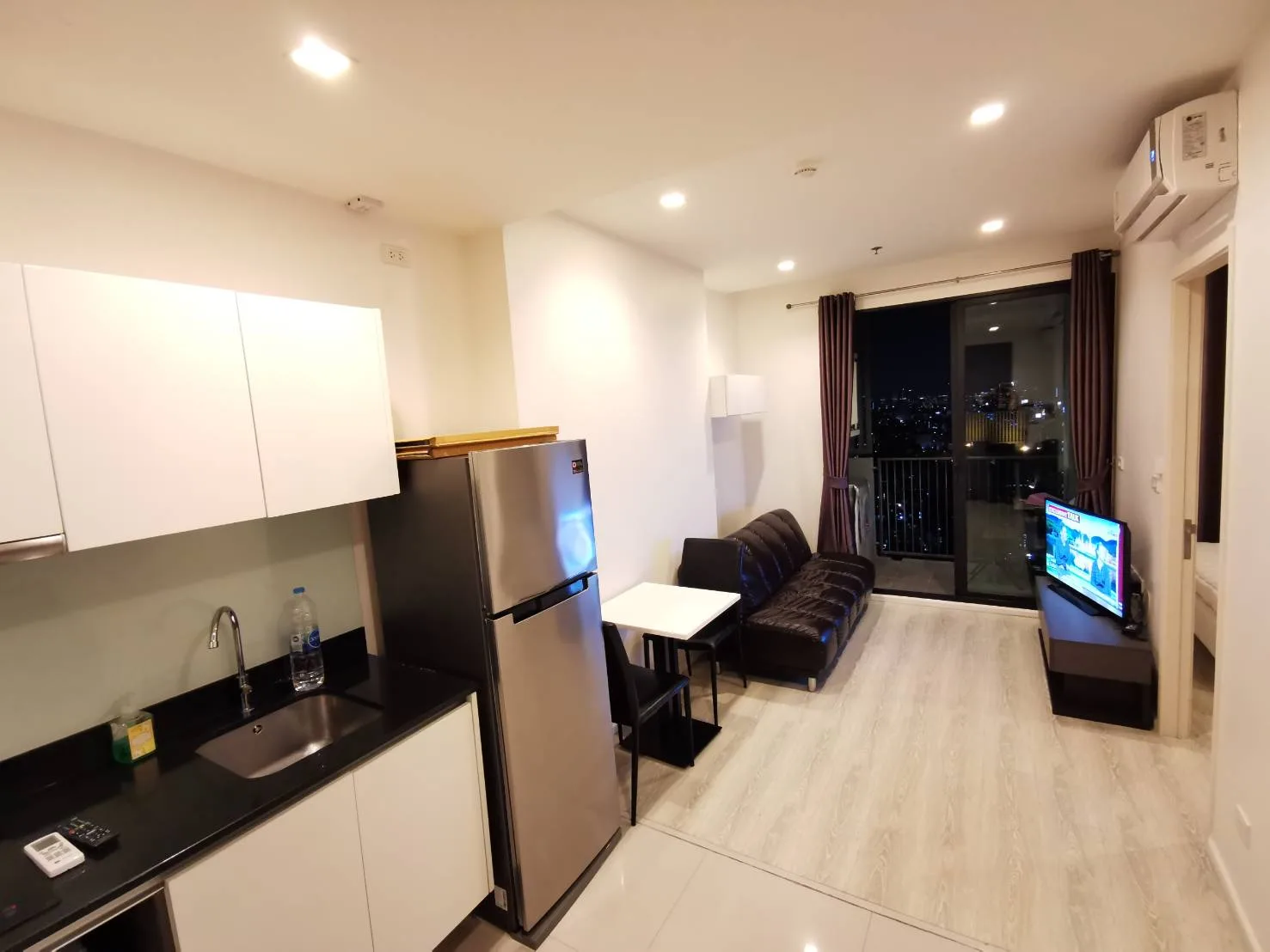 Property photos for Quinn Condo Ratchada