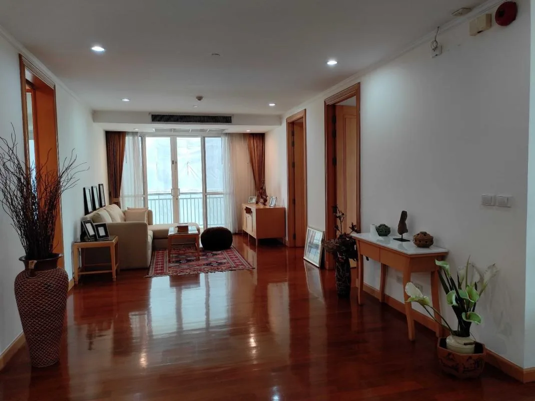 Property photos for GM Height
