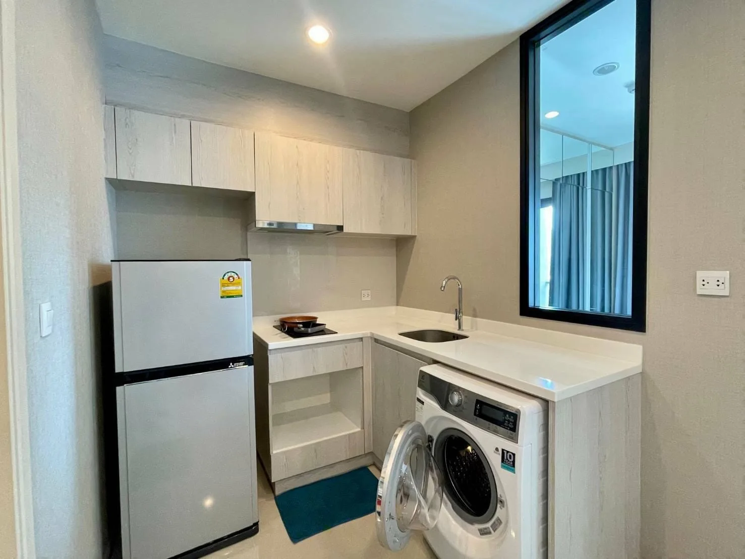 Property photos for Life Asoke