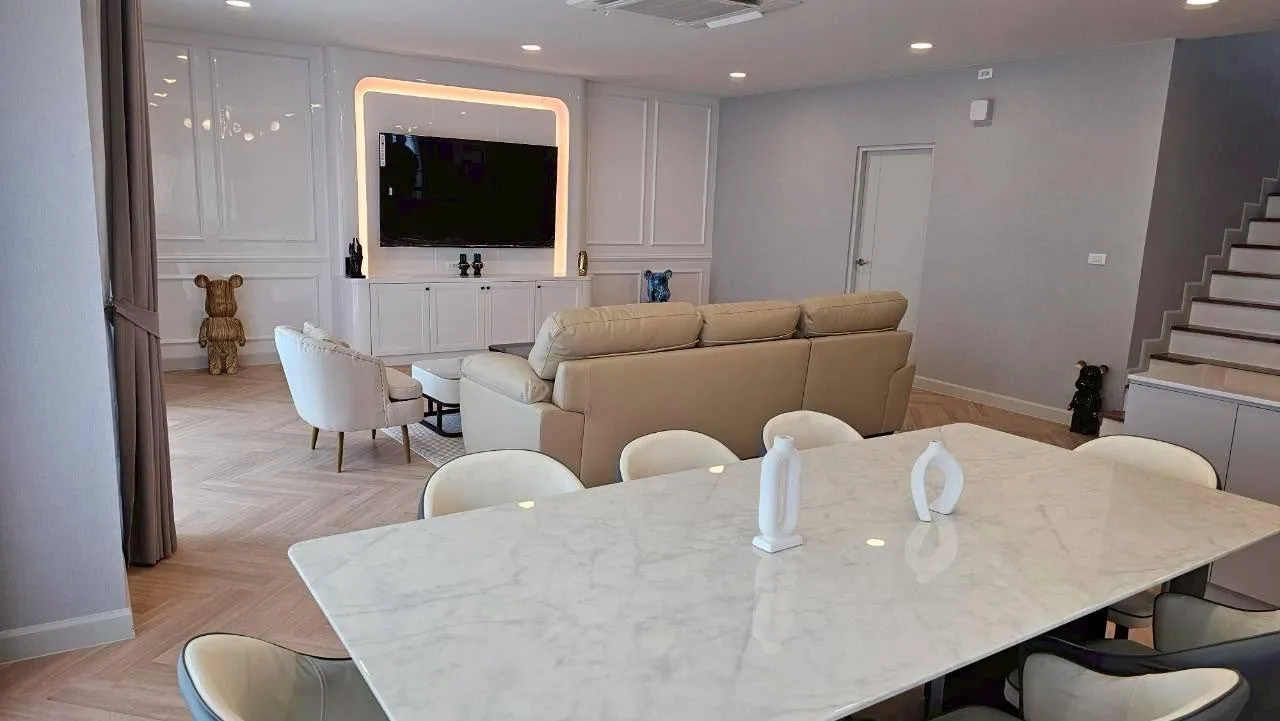Property photos for Centro Bangna - Km.7