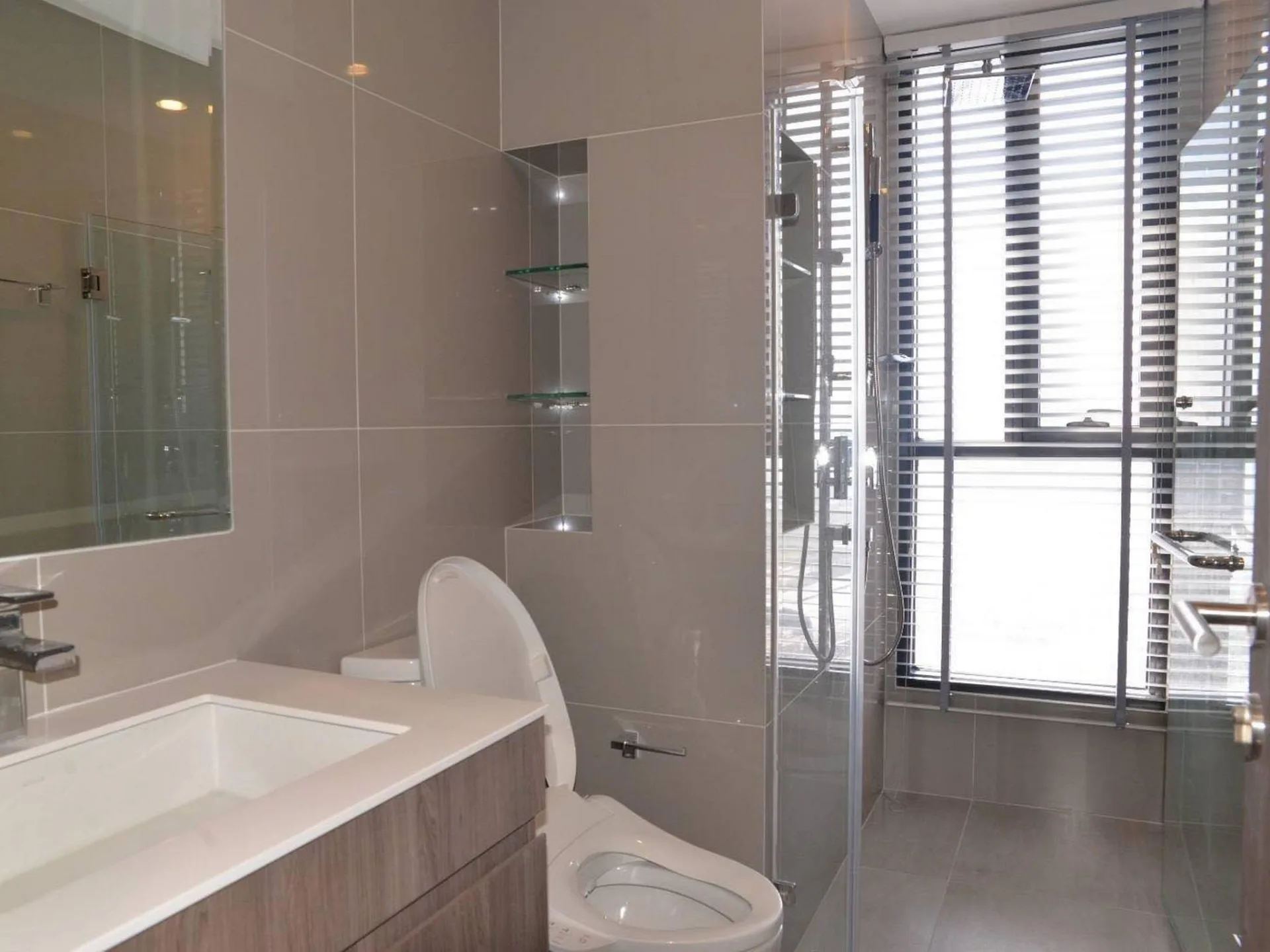 Property photos for Ideo Mobi Asoke