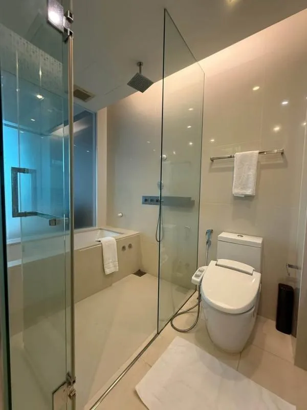 Property photos for The Room Sukhumvit 21