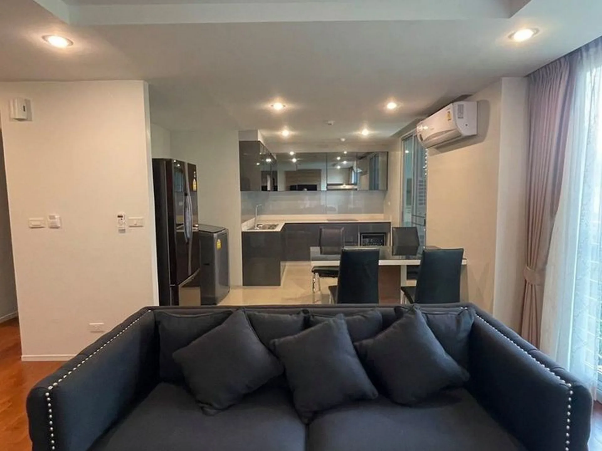 Property photos for L3 Avenue