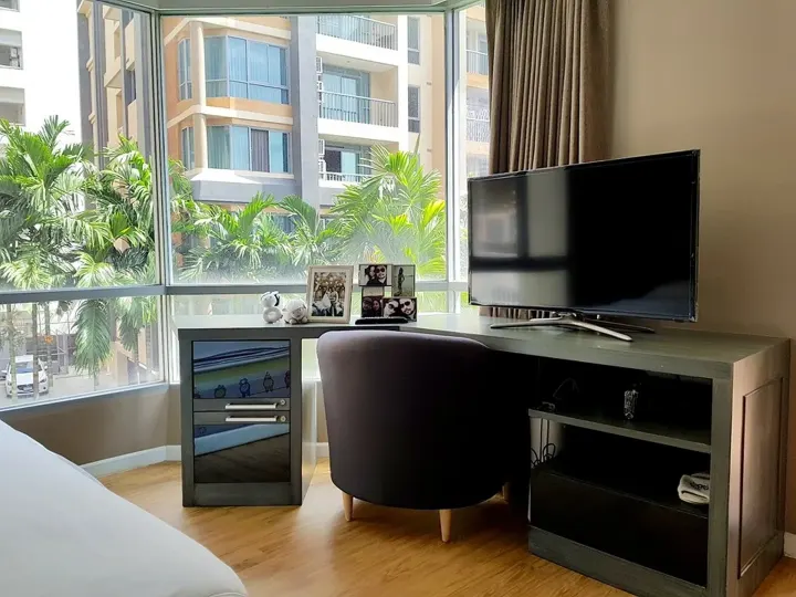 Property photos for Siamese Nang Linchee