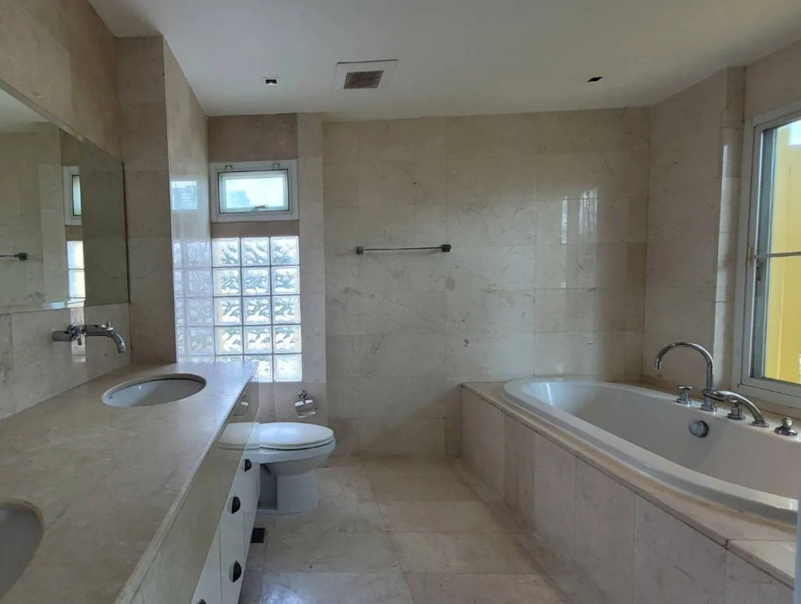 Property photos for Silver Heritage