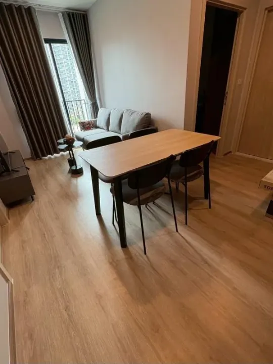 Property photos for Nue District R9