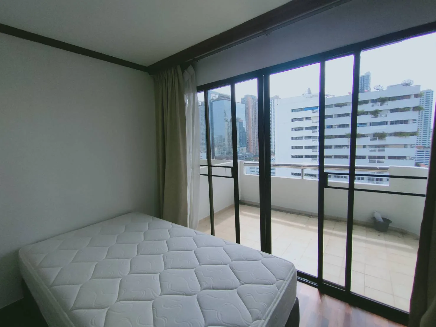 Property photos for Sethiwan Residence