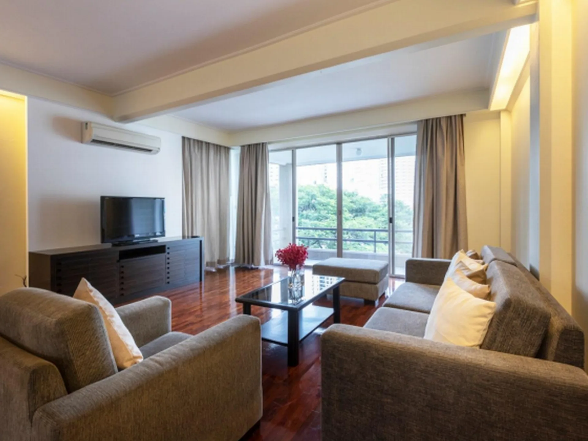 Property photos for Krystal Court