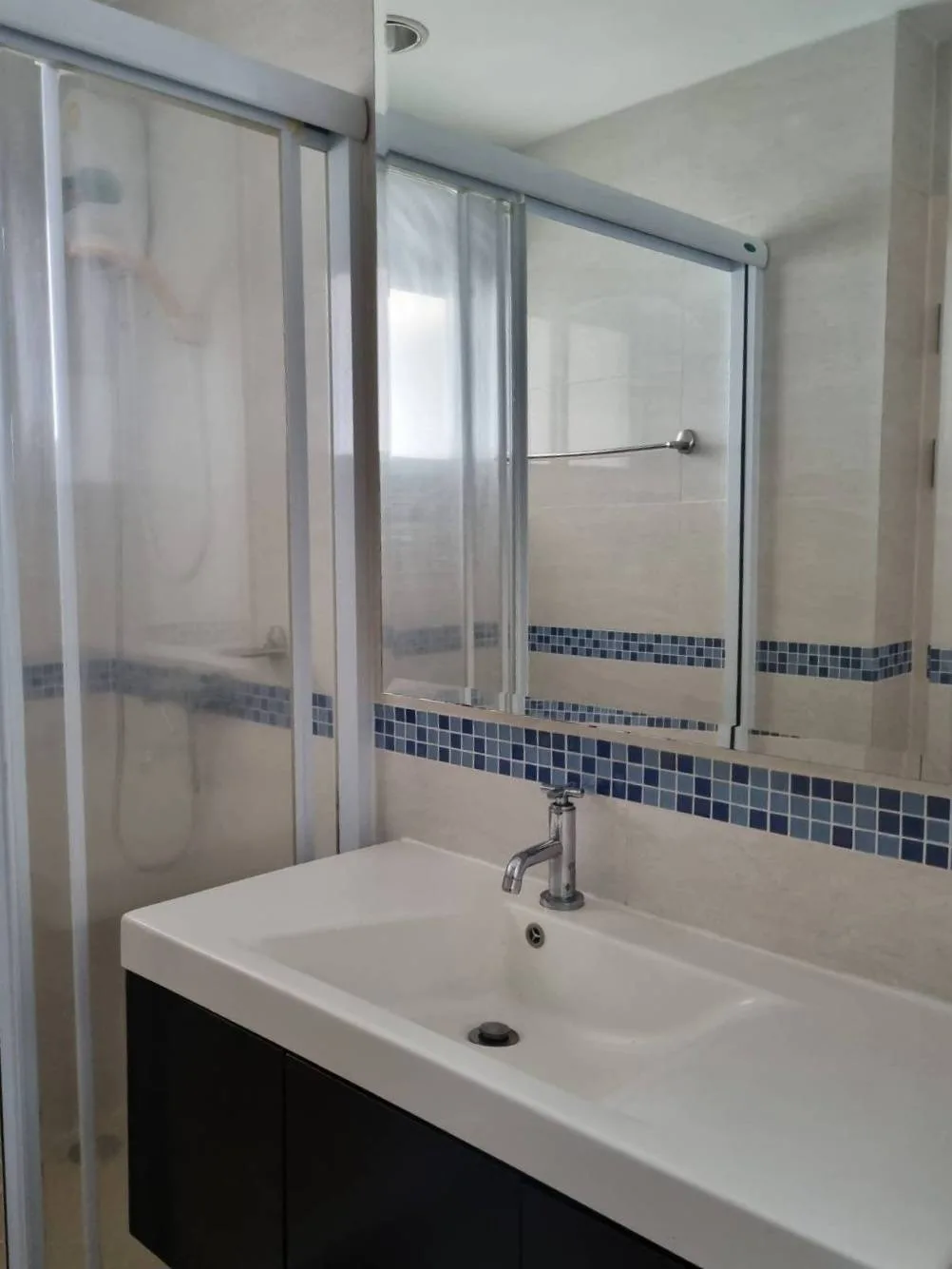Property photos for Life @ Phahon - Ari