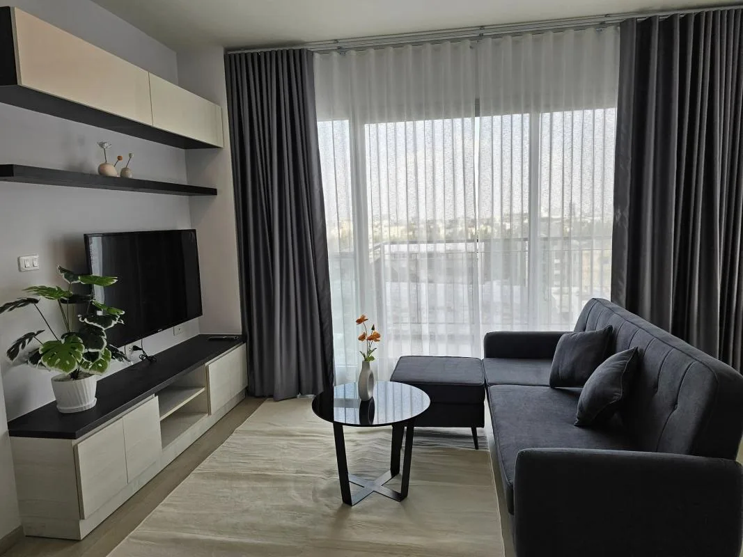 Property photos for Life Ratchadapisek
