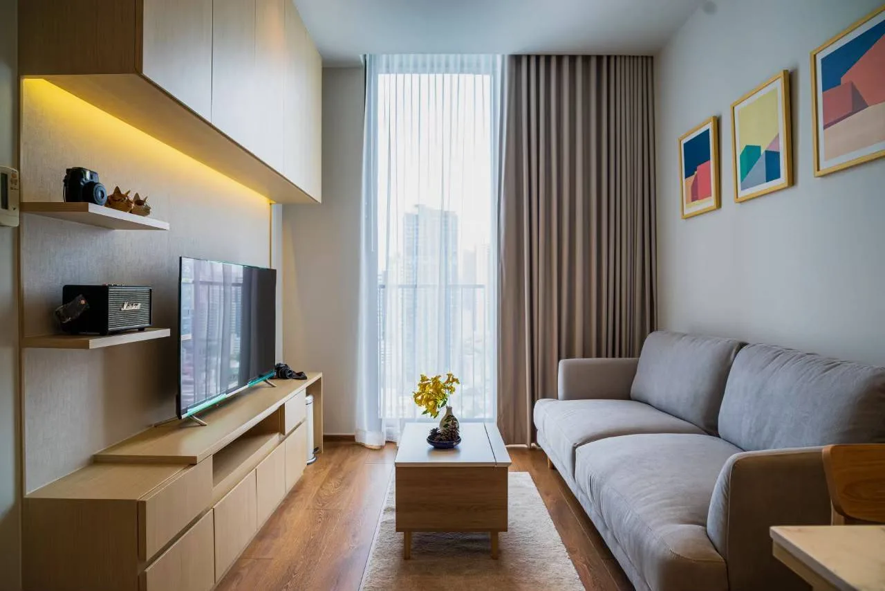 Property photos for Noble BE 33