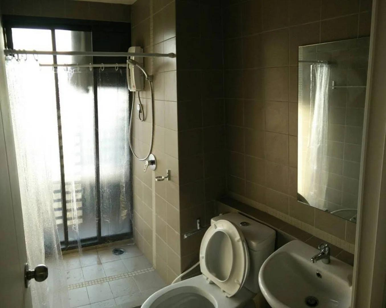 Property photos for Fuse Mobius Ramkhamhaeng Station