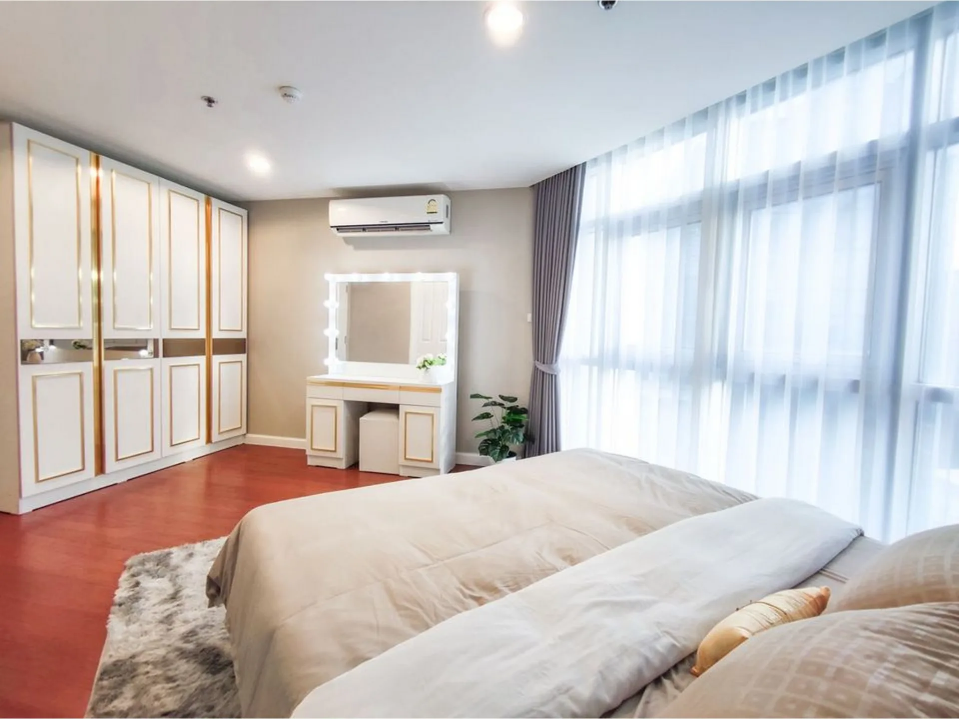 Property photos for Belle Grand Rama 9