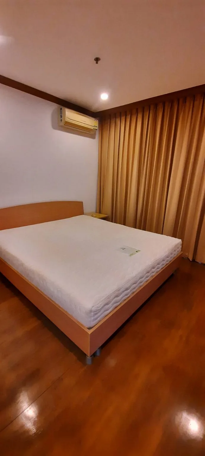 Property photos for Baan Haad U Thong