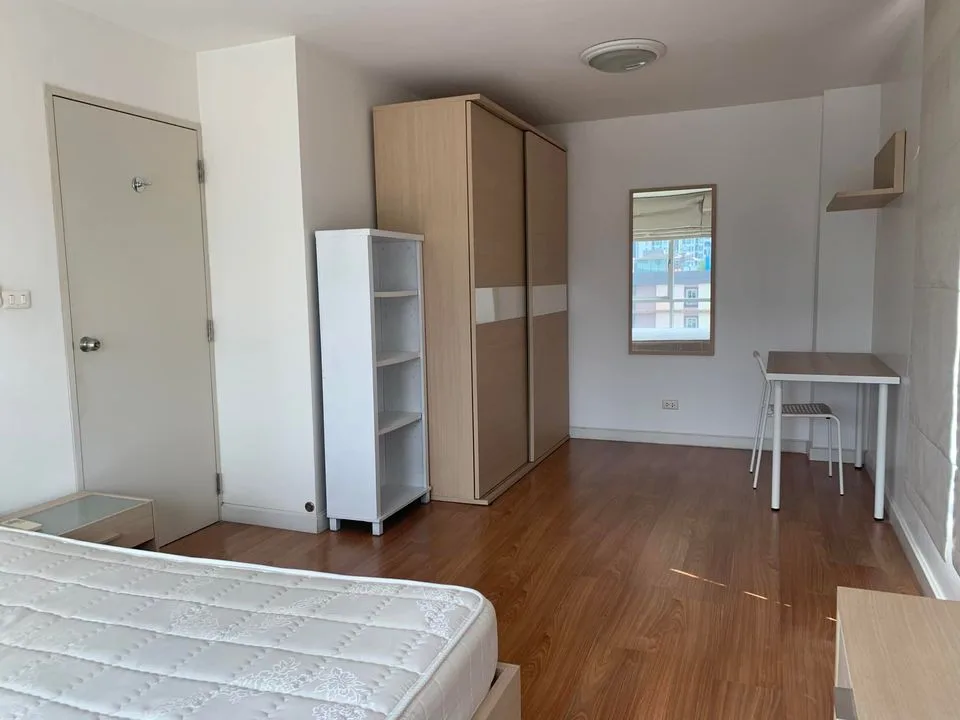 Property photos for Condo One Thonglor